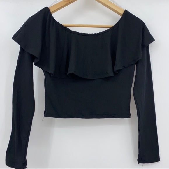 Hearts & Hips Black Off Shoulder Ruffled Long Sleeve Cropped Top - Picture 4 of 8